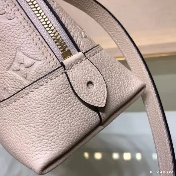Aaa replica ru PRELAUNCH LOUIS VUITTON - NEO NEO EXCLUSIVE BB ALMA 0516